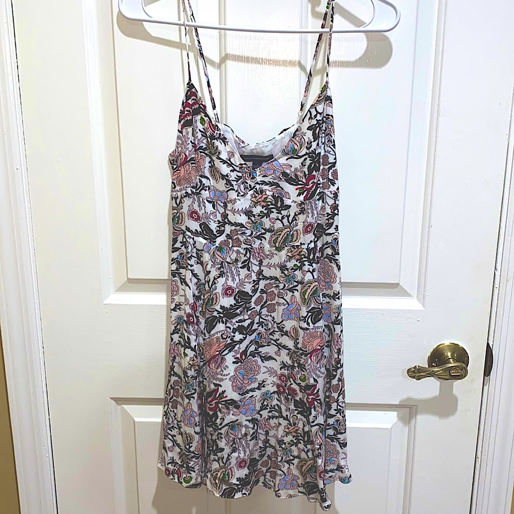 American Eagle Floral Dress 🌸